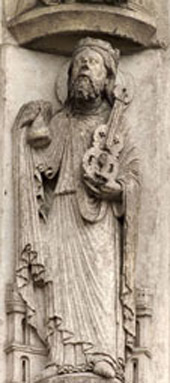 Statue de la cathdrale de Chartres