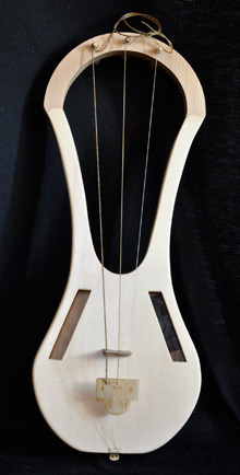 Moyenne lyre  archet