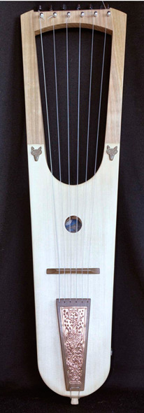 Lyre inspire par celle de Trossingen