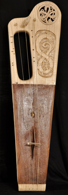 Talharpa table en corce de cdre